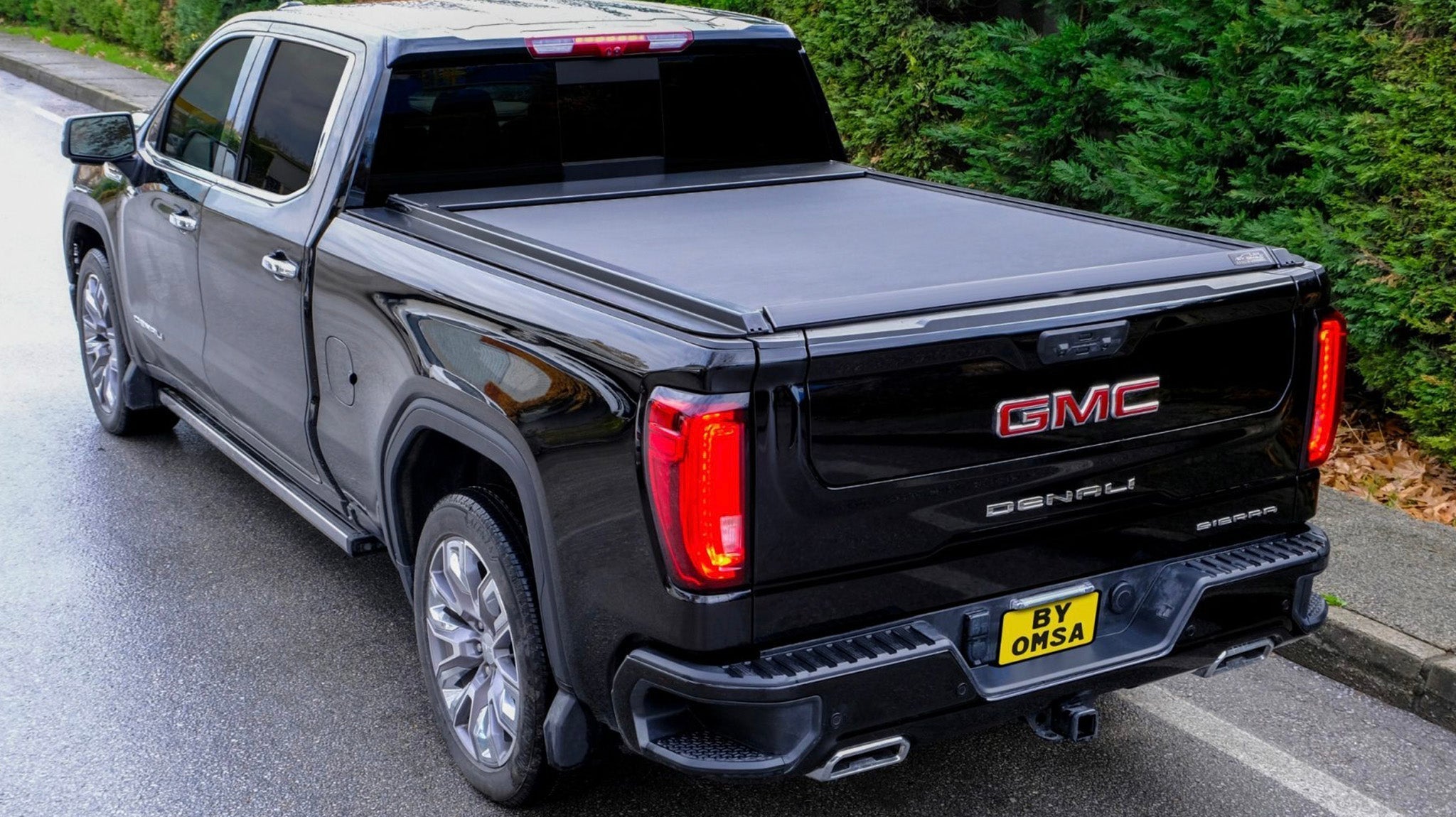 GMC Sierra için Omback "Tonneau Cover" Ürünümüz
